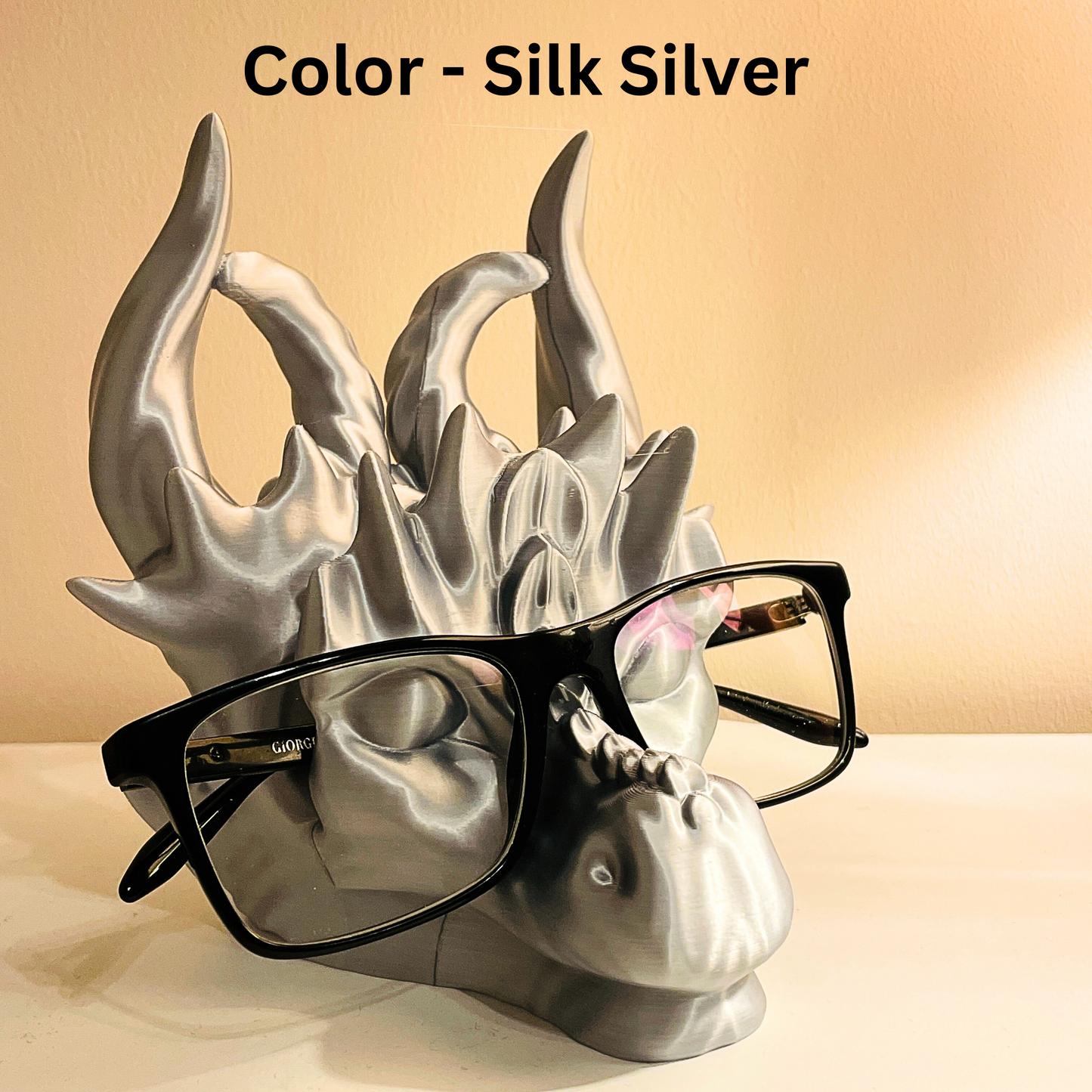 Dragon Glasses Stand 6