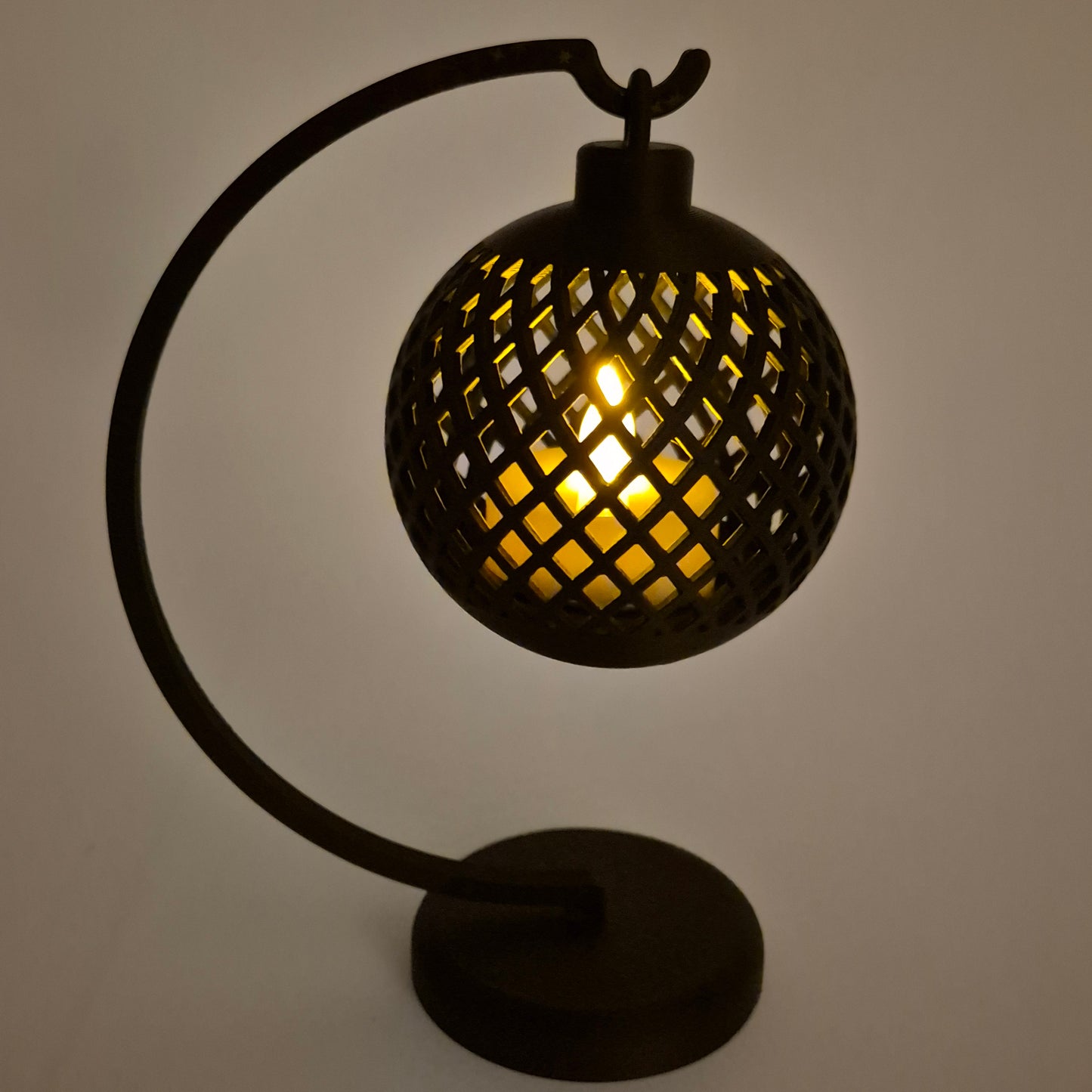 Christmas Ball Tealight 1